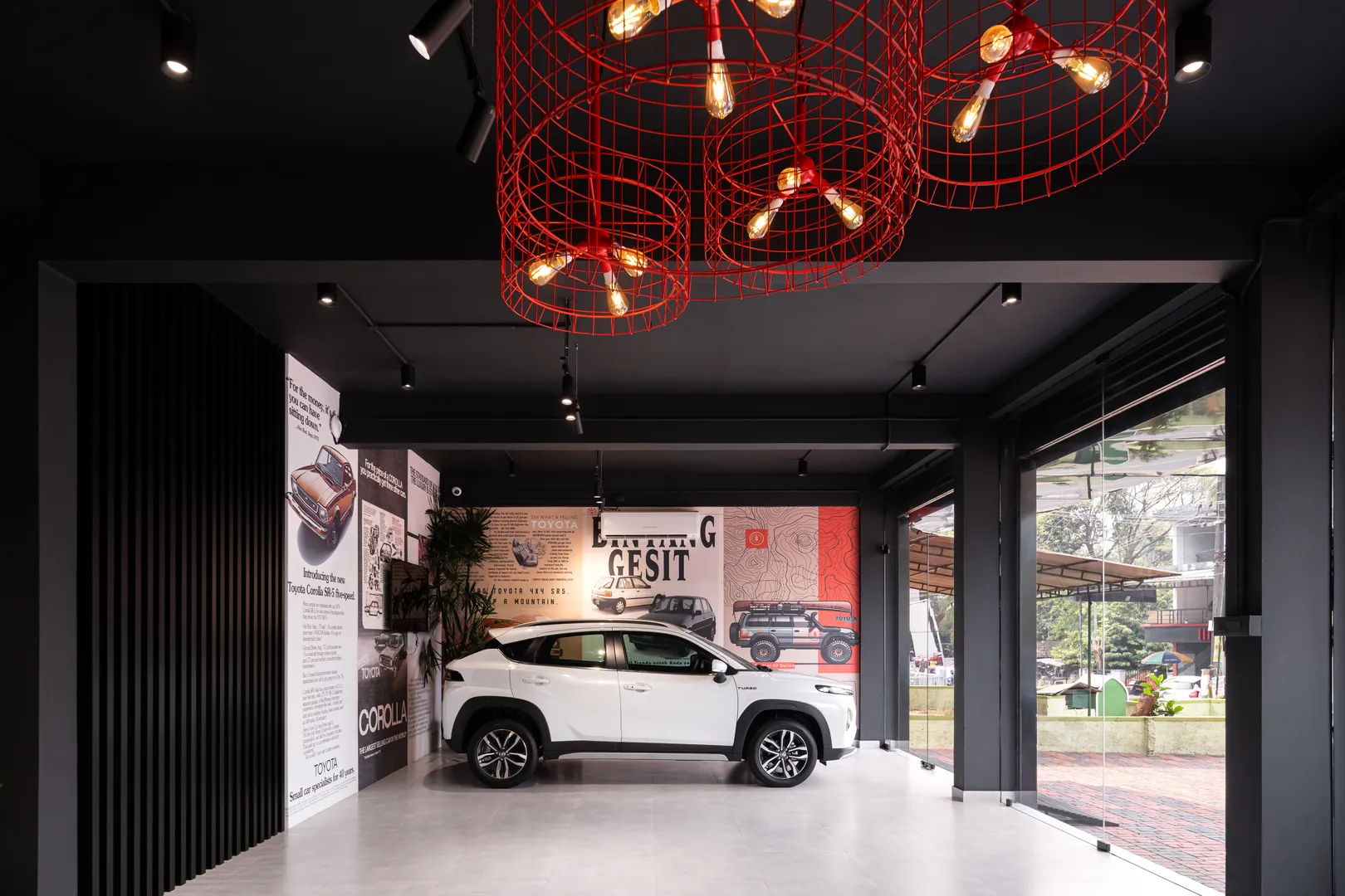 Amana Toyota Showroom