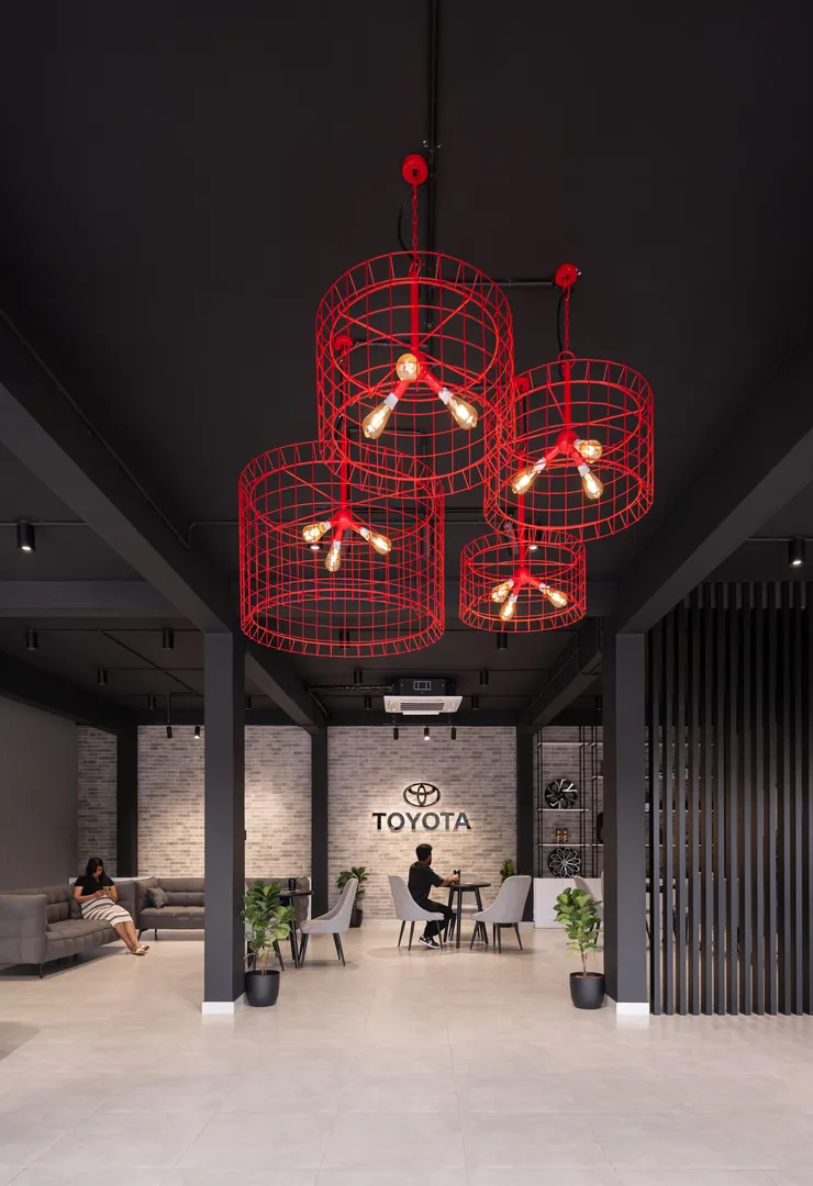 Amana Toyota Showroom